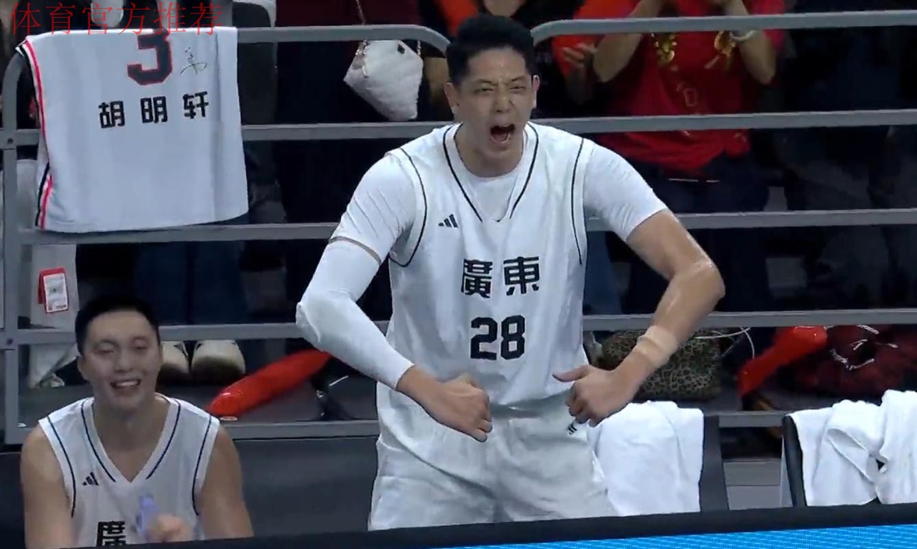 终于来了!男篮国青大杀器有望加盟广东队,这可是1米95高后卫! 终于来了!男篮国青大杀器有望加盟广东队,这可是1米95高后卫!